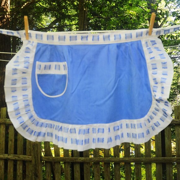 VTG Blue & White Hostess Half Apron Pleated Trim w/ Squares Semi-Circle Shape - Picture 1 of 8